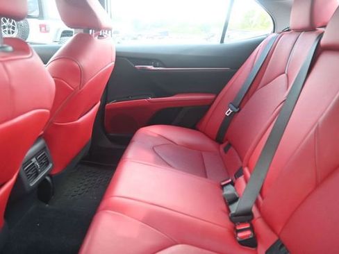 Used 2020 Toyota Camry XSE w/ Navigation Package FWD image 8