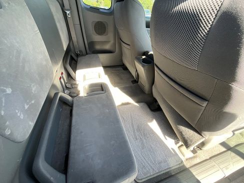 Used 2006 Toyota Tacoma X-Runner image 24