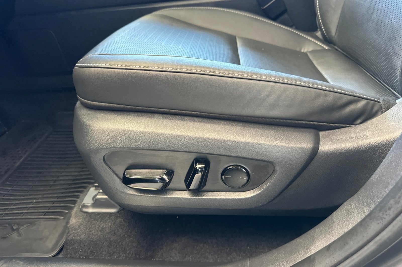 Used 2026 Lexus TX 350 FWD w/ Technology Package image 16