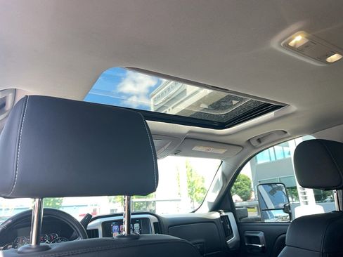 Used 2019 GMC Sierra 3500 SLT AWD/4WD image 23