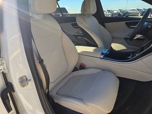 Certified 2025 Mercedes-Benz C 300 Sedan image 20