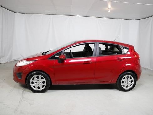 Used 2011 Ford Fiesta SE w/ 201A Rapid Spec Order Code FWD image 17