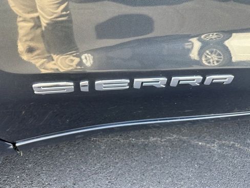 Used 2021 GMC Sierra 1500 SLT w/ X31 Off-Road Package image 10