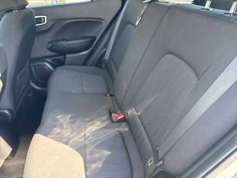 Used 2021 Hyundai Venue SE FWD image 20