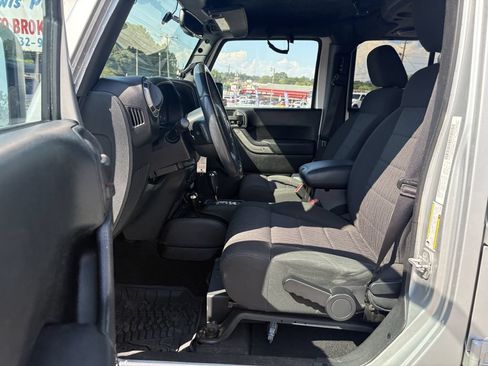 Used 2012 Jeep Wrangler Unlimited Sport AWD/4WD image 11