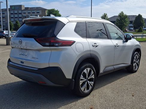Used 2023 Nissan Rogue SV w/ SV Premium Package AWD/4WD image 6