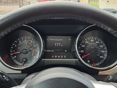 Used 2017 Ford Mustang GT Premium w/ Equipment Group 401A RWD image 28
