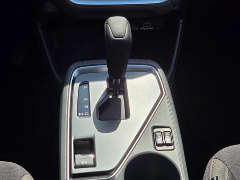 Used 2025 Subaru Crosstrek 2.0i Premium image 13