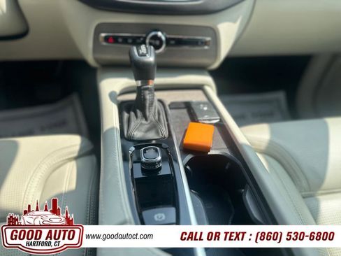 Used 2022 Volvo XC90 T6 Inscription w/ Advanced Package image 20