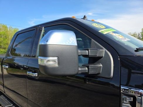 Used 2019 Ford F250 Lariat w/ Lariat Ultimate Package AWD/4WD image 45