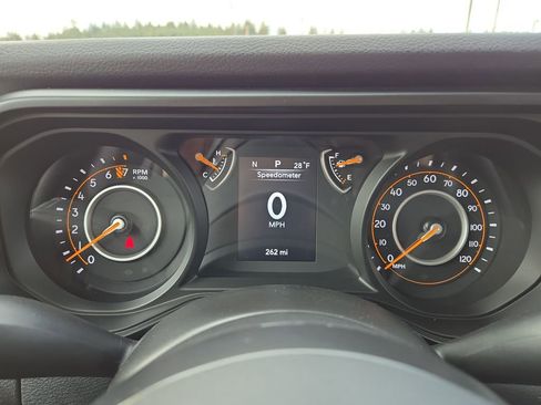 Used 2025 Jeep Gladiator Sport image 20