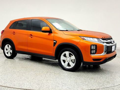 Used 2024 Mitsubishi Outlander Sport LE image 3