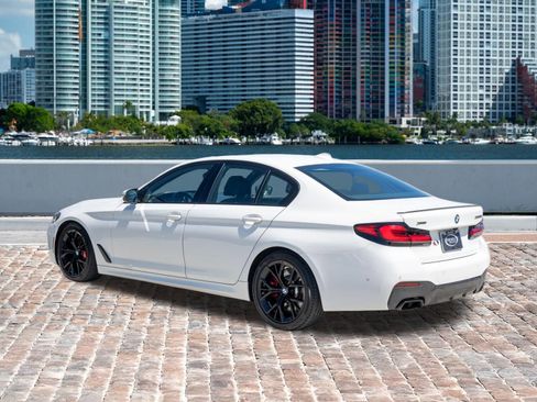 Used 2023 BMW M550i xDrive w/ Dynamic Handling Package AWD/4WD image 7