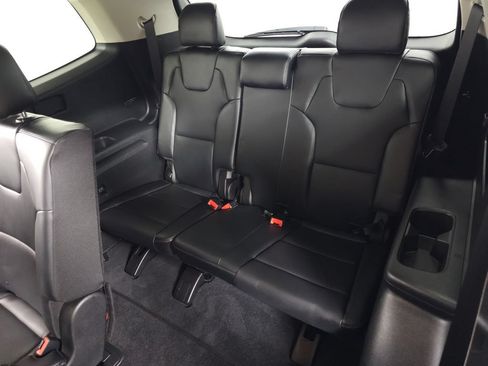 Used 2025 Kia Telluride LX FWD image 31