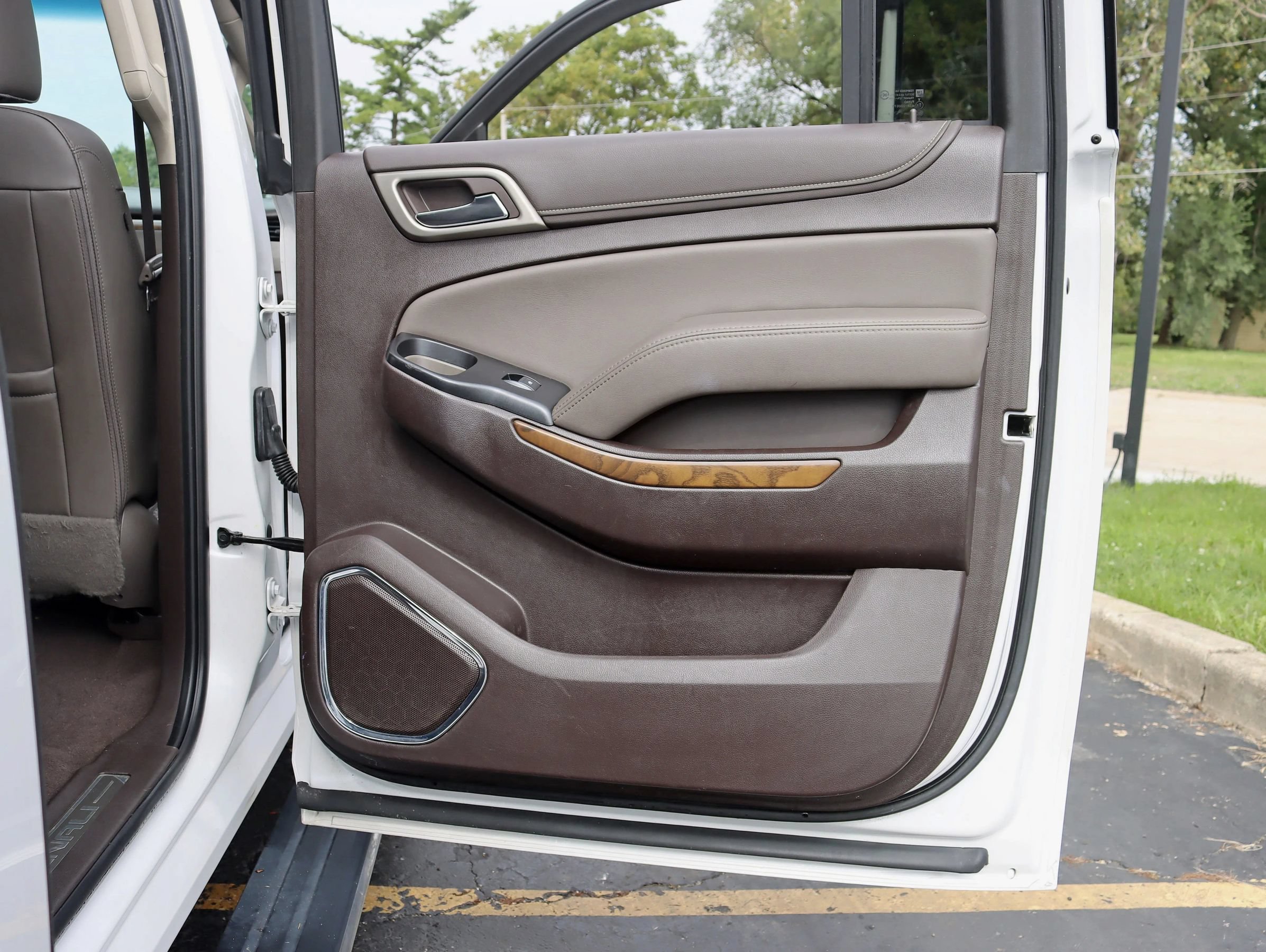 Used 2019 GMC Yukon XL Denali w/ Denali Ultimate Package AWD/4WD image 40