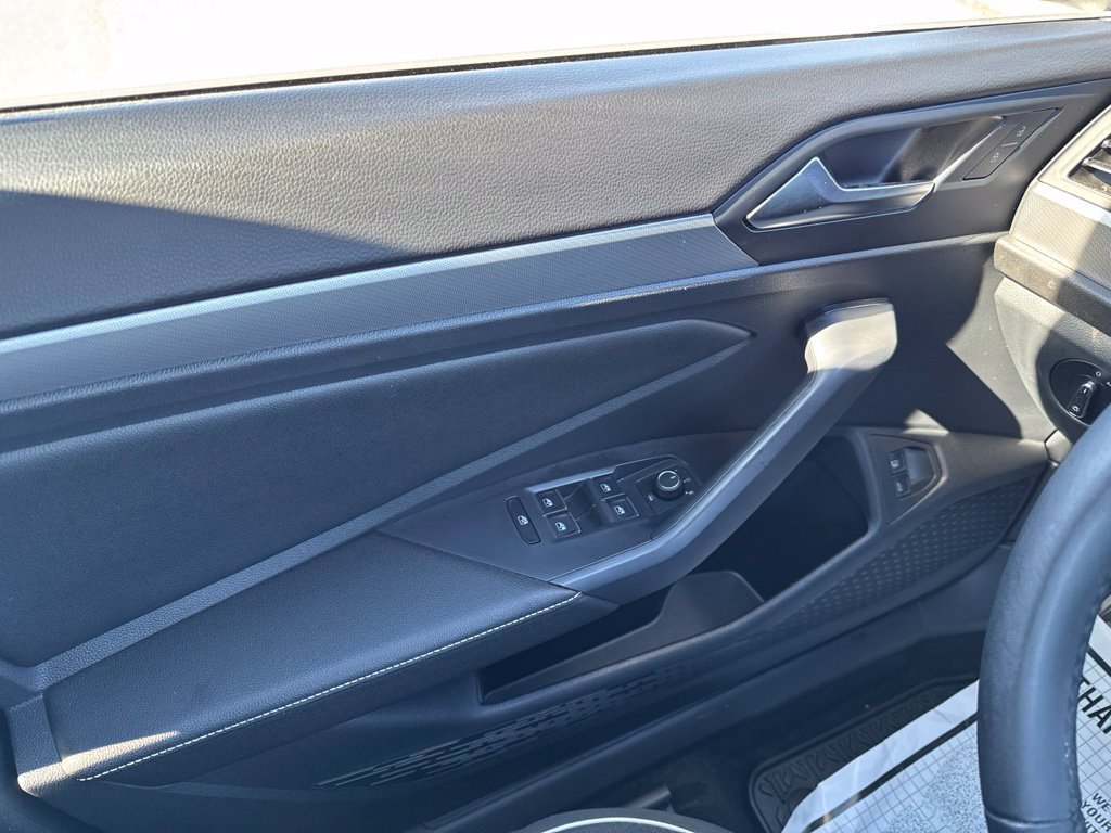 Certified 2024 Volkswagen Jetta Sport FWD image 19