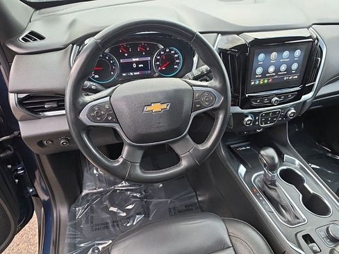 Used 2023 Chevrolet Traverse LT AWD/4WD image 10