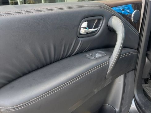 Used 2023 Nissan Armada Platinum w/ Captain's Chairs Package AWD/4WD image 9