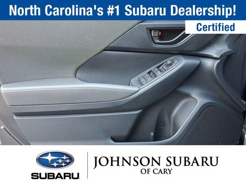Used 2025 Subaru Crosstrek 2.5i Premium AWD/4WD image 10