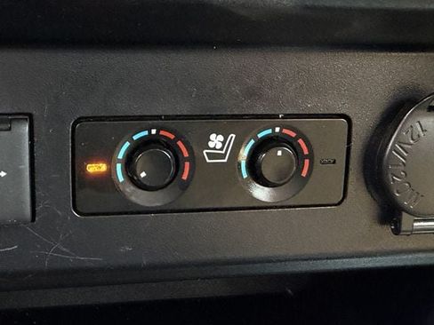 Used 2021 Toyota 4Runner Limited AWD/4WD image 21