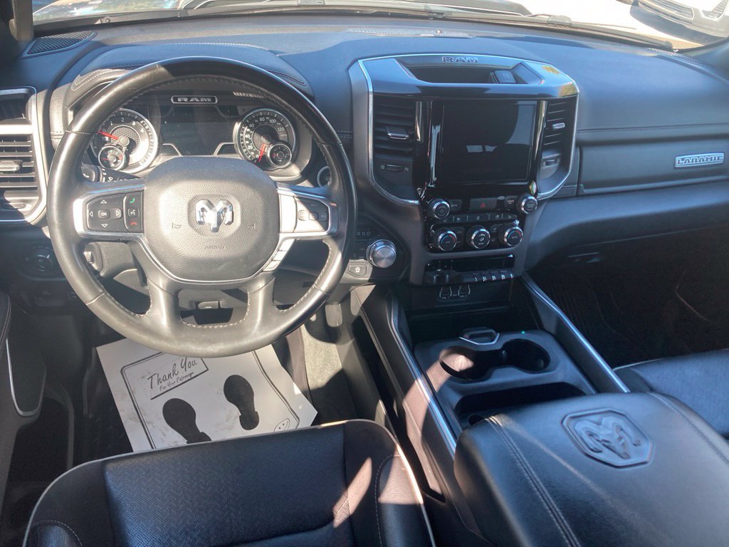 Used 2021 RAM 1500 Laramie w/ Sport Appearance Package AWD/4WD image 17