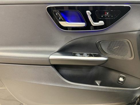 Certified 2025 Mercedes-Benz C 300 Sedan image 23