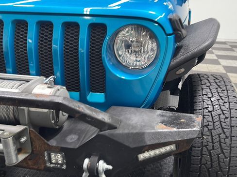 Used 2020 Jeep Wrangler Unlimited Sport S AWD/4WD image 25