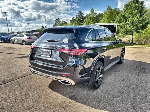 New 2026 Mercedes-Benz GLC 300 image 8
