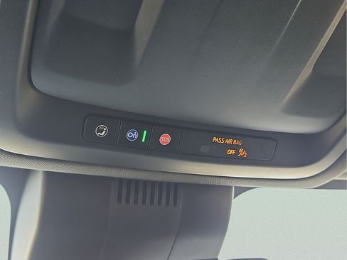 Used 2024 Chevrolet Tahoe LT RWD image 20