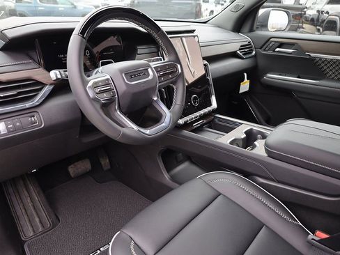 New 2026 GMC Acadia Denali w/ Super Cruise Package image 12