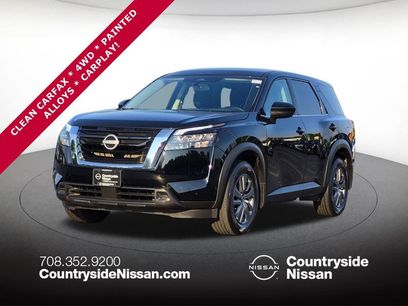 Used 2025 Nissan Pathfinder S