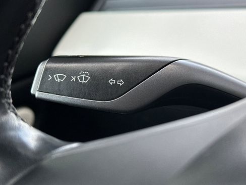 Used 2018 Tesla Model 3 Long Range AWD/4WD image 28