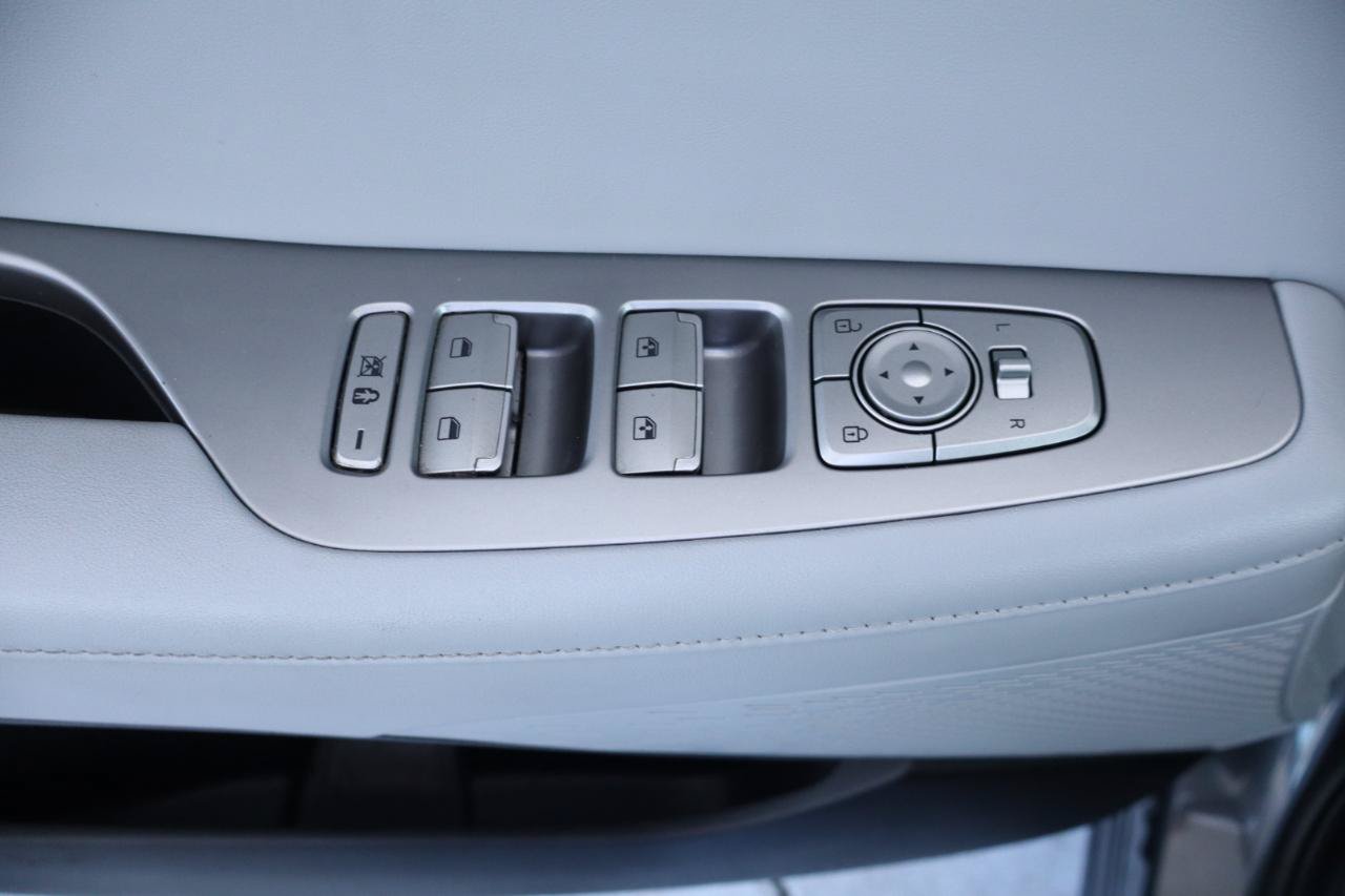 Used 2020 Hyundai Palisade SEL w/ Premium Package FWD image 28