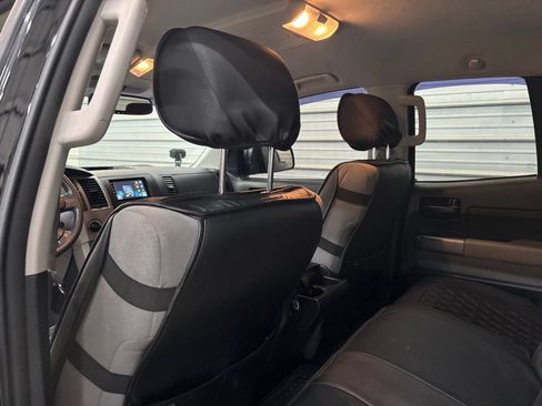 Used 2012 Toyota Tundra 4x4 Double Cab w/ SR5 Pkg image 22