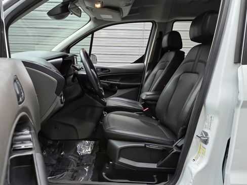 Used 2019 Ford Transit Connect XL FWD image 15