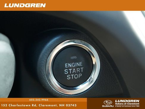Certified 2025 Subaru Crosstrek 2.5i Premium AWD/4WD image 17