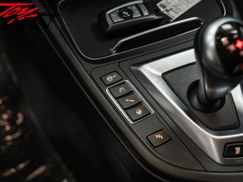 Used 2019 BMW M4 CS w/ Executive Package image 46