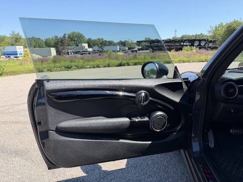 Used 2014 MINI Cooper S FWD image 10