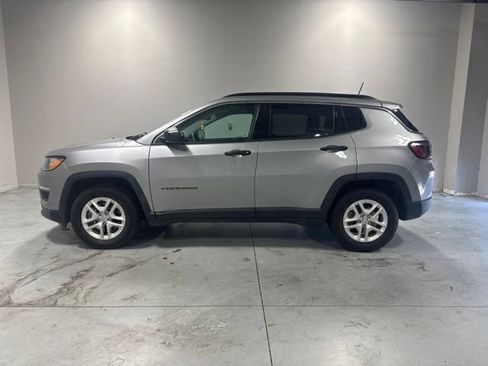 Used 2021 Jeep Compass Sport FWD image 10
