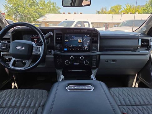 Used 2023 Ford F450 Limited w/ FX4 Off-Road Package AWD/4WD image 18