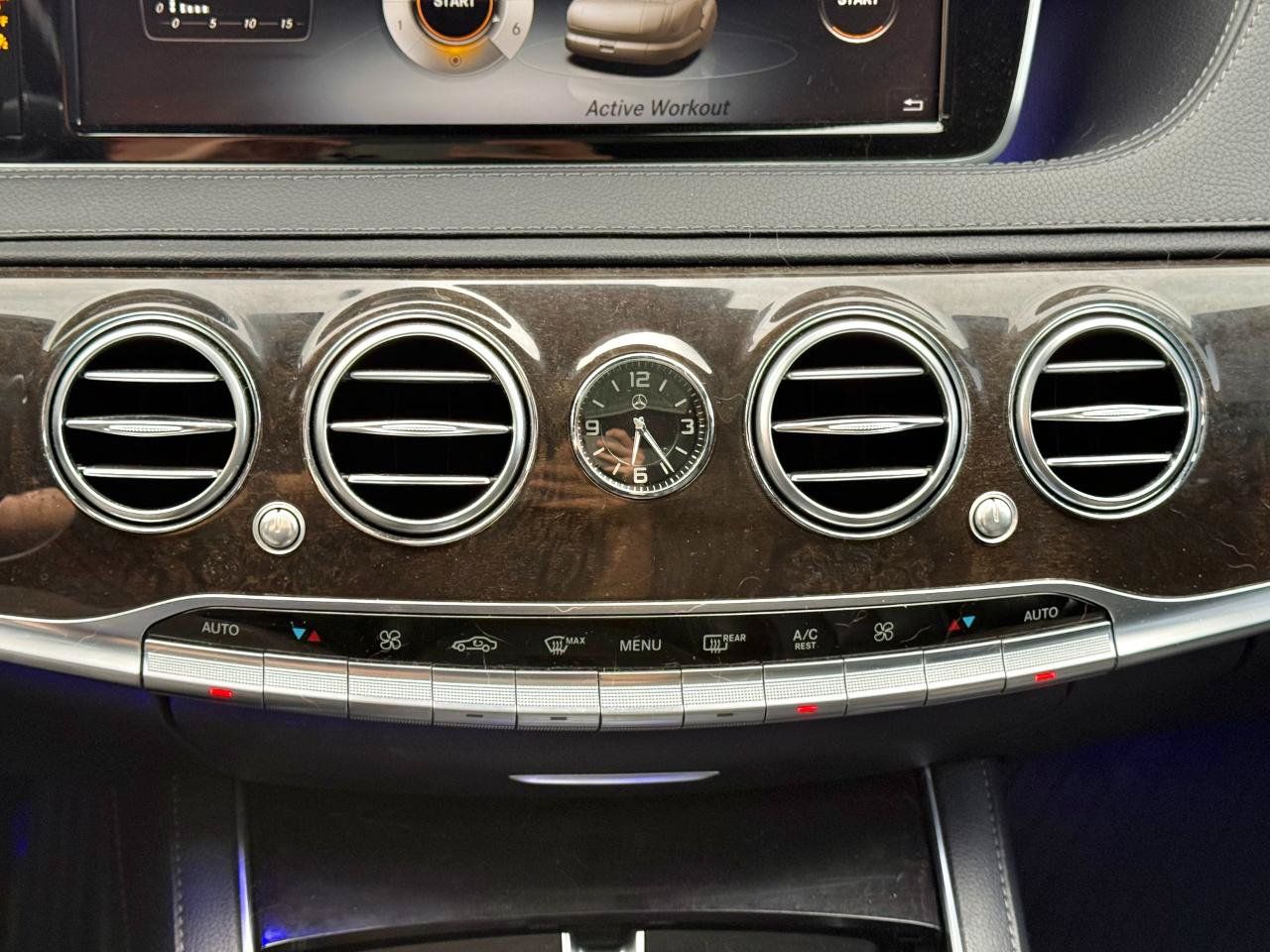 Used 2015 Mercedes-Benz S 550 Sedan image 14