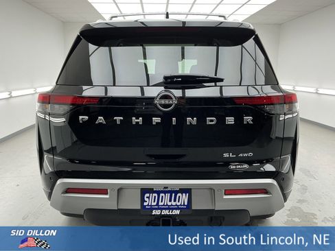 Used 2025 Nissan Pathfinder SL w/ SL Premium Package image 5