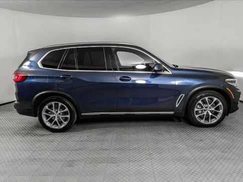 Used 2021 BMW X5 sDrive40i w/ Premium Package RWD image 9