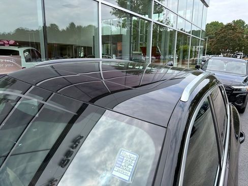 Used 2025 Audi Q5 Premium w/ Premium Plus AWD/4WD image 8