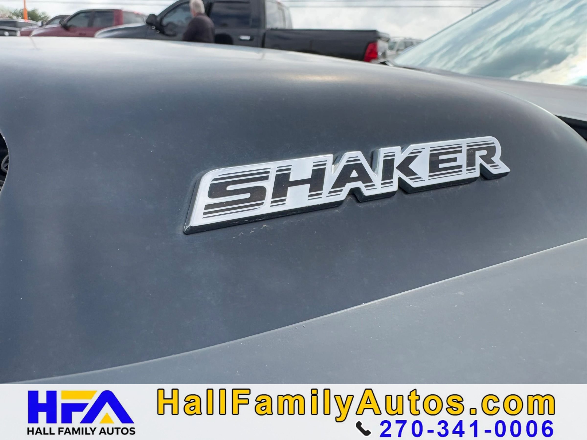 Used 2015 Dodge Challenger R/T RWD image 14
