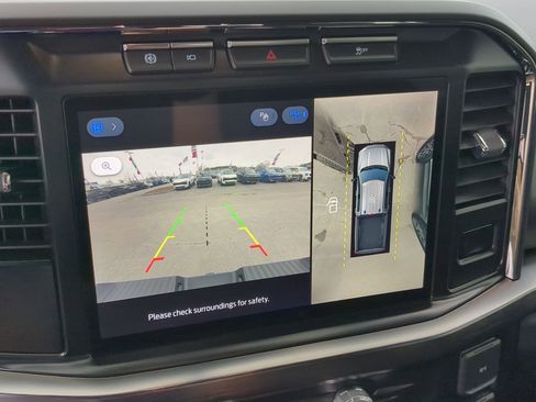 Used 2023 Ford F250 Lariat w/ Sport Appearance Package image 17