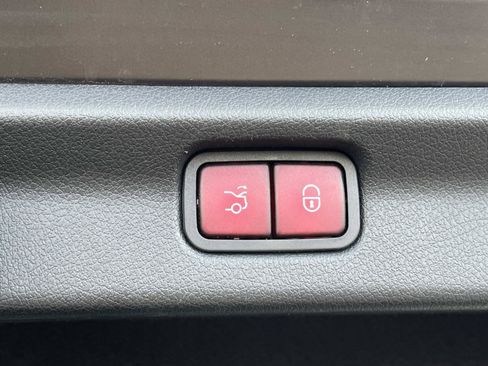 Certified 2023 Mercedes-Benz EQE 350+ 4MATIC Sedan image 12