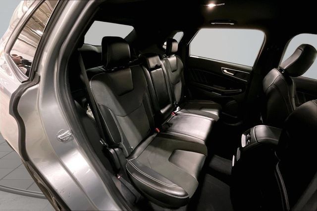 Used 2023 Ford Edge ST AWD/4WD image 27