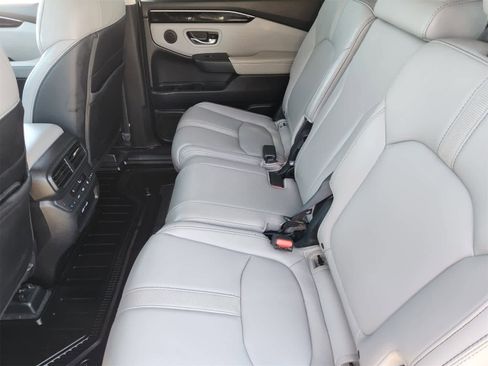 Used 2023 Honda Pilot EX-L image 24