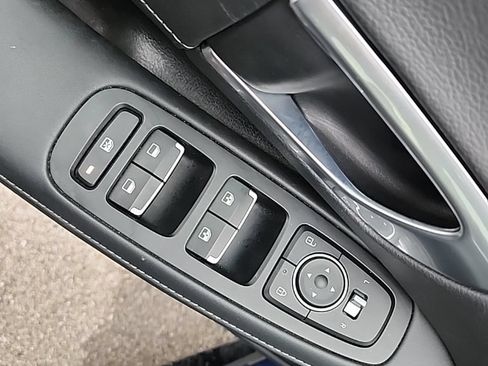 Used 2022 Hyundai Sonata Limited w/ Cargo Package FWD image 28